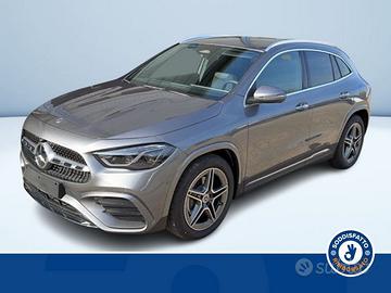 Mercedes-Benz GLA 200d Automatic AMG Line Adv...