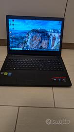 Lenovo Ideapad i3 4gb RAM 256 SSD schermo 15,6