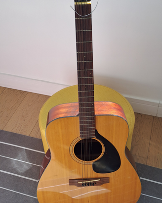 Yamaha red label fg140