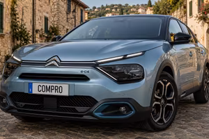 Citroen E-C4 full electric 2023