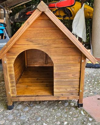 CUCCIA IN LEGNO PER CANI DI TAGLIA MEDIA O GRANDE