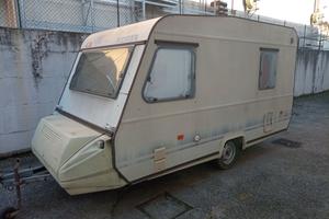 ROULOTTE ADRIA 390