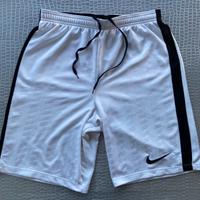 Pantaloncini Nike bianchi uomo