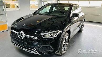 Mercedes gla musata 194
