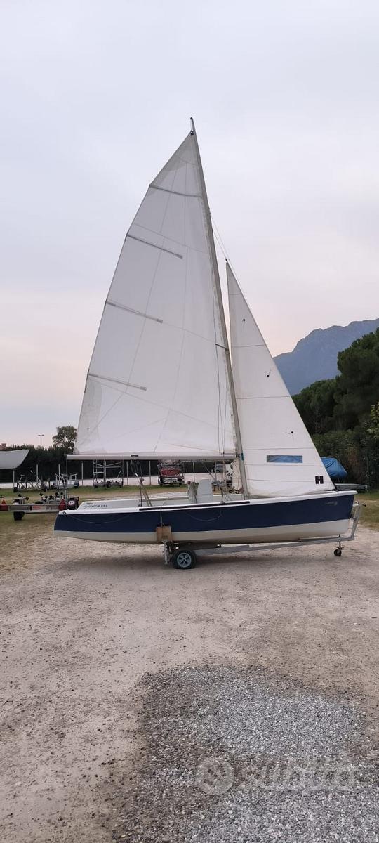 Laser Stratos Keel — Vedi foto 1