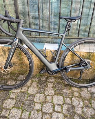 Bici da corsa a pedalata assistita Van Rysel E-edr