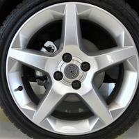 Cerchi in Lega e gomme 205/50 R 1 6