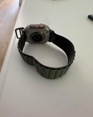 Apple Watch Ultra 1 (49mm) Titanium Come Nuovo