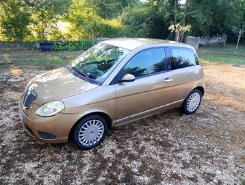 Lancia y 1.2 benzina