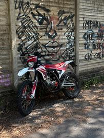 Fantic xef 125