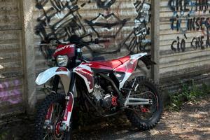 Fantic xef 125