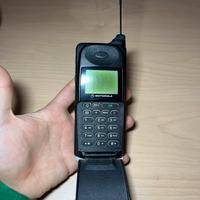 Motorola 8900 international