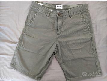 Pantaloni corti uomo