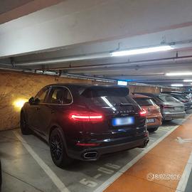 PORSCHE CAYENNE 2015 NERO 250 CV