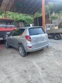 Toyota rav4AVD
