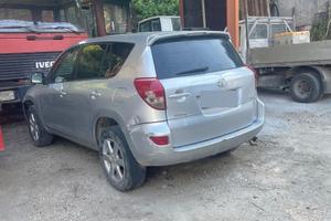 Toyota rav4AVD