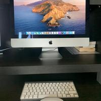 iMac 21 pollici + tastiera e mouse senza fili