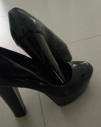 scarpe con il tacco 