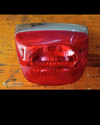 fanale posteriore vespa 125