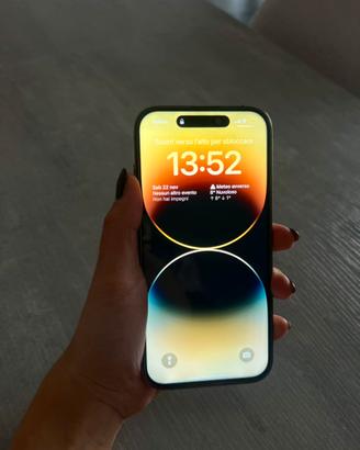 Iphone 14 pro ricondizionato come nuovo +accessori