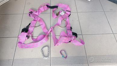 imbragatura per arrampicata 