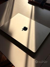 MacBook Air M4