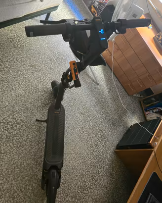 Monopattino Elettrico ninebot segway max G2