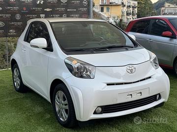 Toyota iQ 1.0 68 Cv Keyless - Cerchi in lega - Com