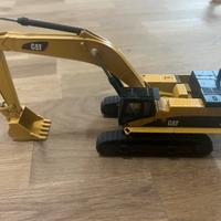 Escavatore e ruspa caterpillar