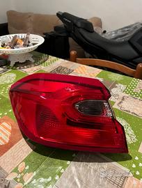Stop posteriore lato SX ford fiesta mk8
