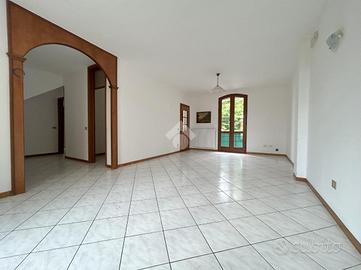 2 LOCALI A CALVISANO