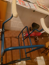 Deambulatore ascellare