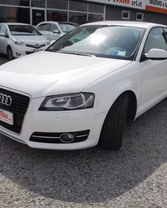 AUDI A3 1.6 TDI 90cv 3p. F.AP. -OK NEOPATENTATI-