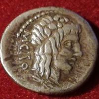 Moneta ROMANA epoca 47÷46 a.C. - Moneta ROMANA