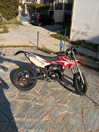 Beta RR 50