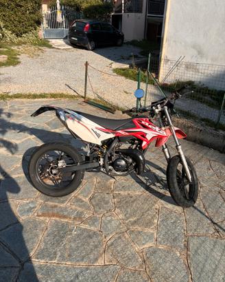 Beta RR 50