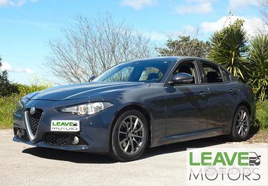Alfa Romeo Giulia 180 CV AT8 Sport (M1487)