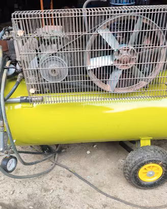 Compressore aria professionale 100 litri