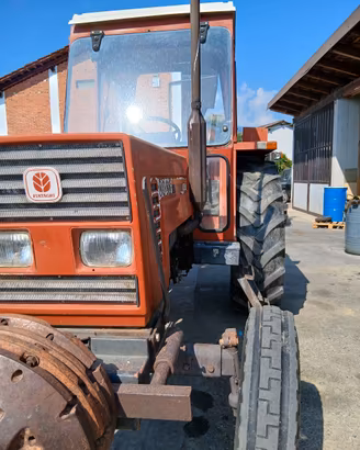 Trattore Agricolo Fiat 