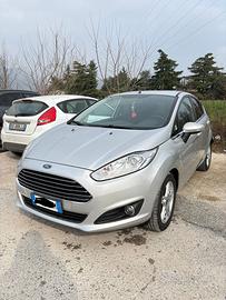 Ford fiesta 1.5 tdci SI NEOPATENTATI 55 kw