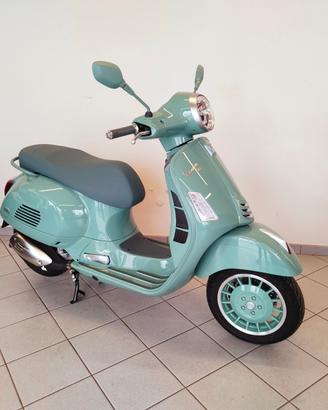 Piaggio Vespa GTS 3610 hpe 80TH IN PRONTA CONSEGNA