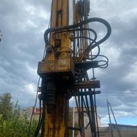 Trivella perforatrice per pozzi o migropali