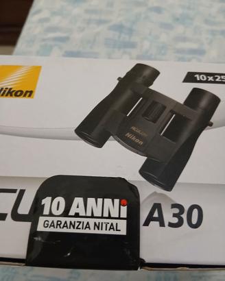 binocolo  Nikon 