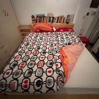 Letto matrimoniale con doppio materasso