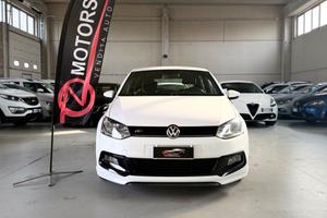 Volkswagen Polo 1.4 TDI 5p. R-LINE NEOPATENTATI