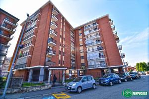 AMPIO BILOCALE CON RISCALDAMENTO AUTONOMO