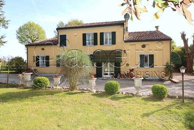 Villa o villino Ferrara [CB455VRG]