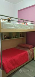 Letto a castello con cassetti