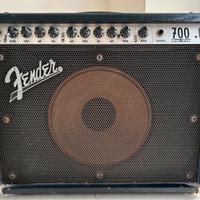 Fender Roc Pro 700