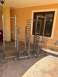 Carrelli per pasticcerie e panetterie